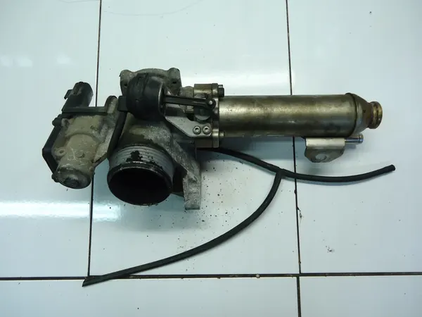 EGR-venttiili VOLVO S60 S80 V70 2.4 D5 30743863 image 2