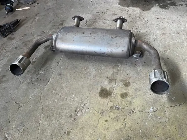 Silenciador INFINITI Q50 2.0T OEM 201004GD08 image 4