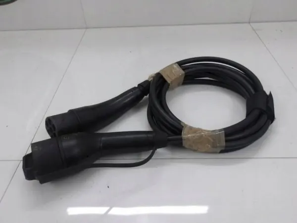 Cable de carga Polestar ELAME20TEA para Volvo image 2
