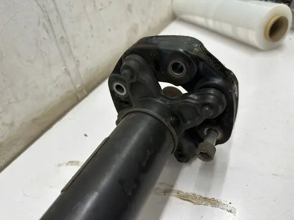 MERCEDES GLE 63 AMG W167 Arbre de Transmission Arrière A1674108003 image 3