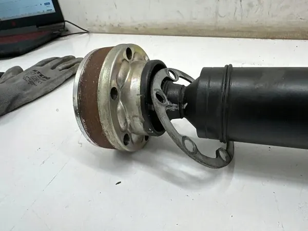 MERCEDES GLE 63 AMG W167 Arbre de Transmission Arrière A1674108003 image 5