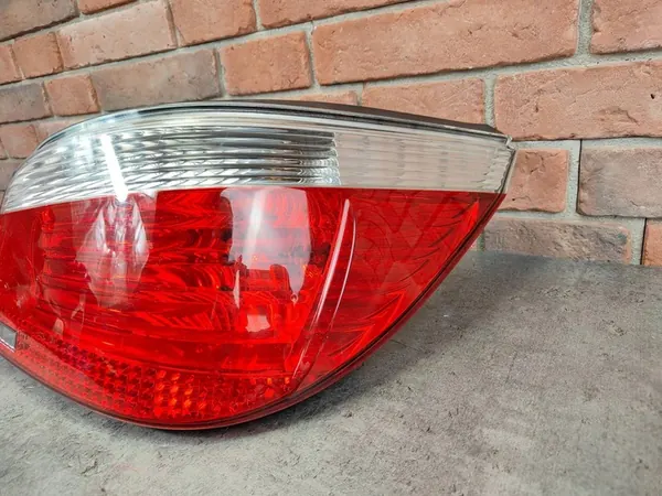 Luz trasera derecha BMW E60 Sedan 6910768 image 5
