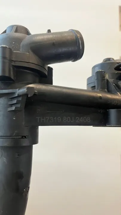 TH731980J2408 Kühlsystem-Thermostat - Gebraucht image 3