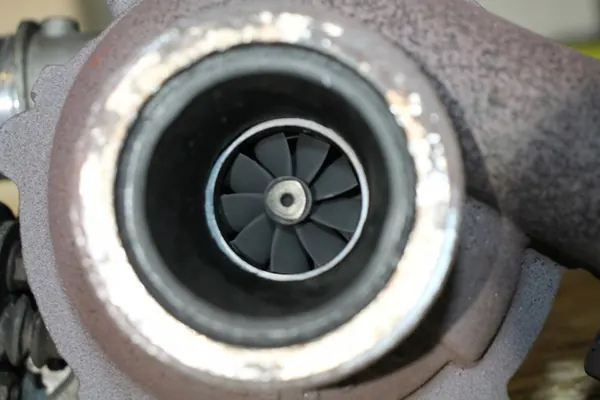 Turbocompresor VOLVO V70 S80 XC70 V60 S60 XC60 2.0 D3 31312713 image 5