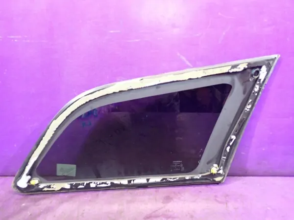 Vidrio lateral trasero izquierdo OEM Zawada-367870- Fiat Freemont image 3