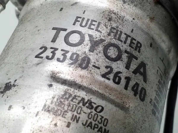 Filtre à carburant Toyota Auris Corolla OE 23390-26140 image 4