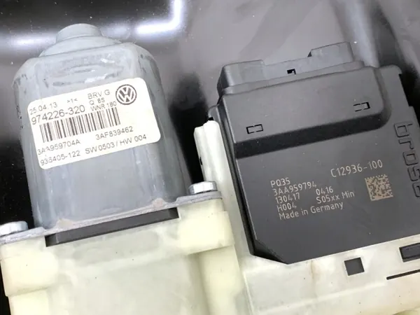 OEM 3AA839756 Oikea Taka-Ikkunanostin VW Passat image 3