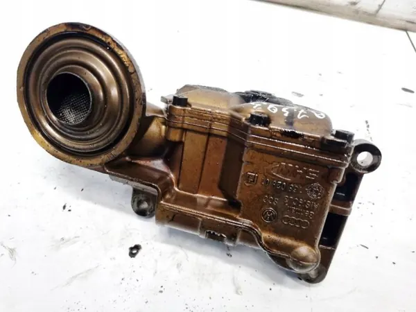 Pompe à huile OEM 16802801 pour Audi A6 2.4L 2005 image 3