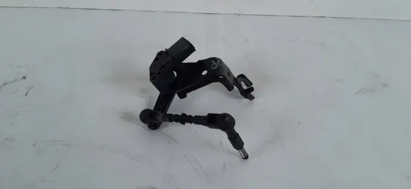 Audi Q8 Niveausensor OEM 4M0907504 Rechts voor image 2