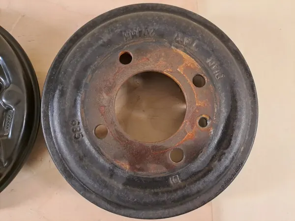 OEM 00420957376 Kit Tambour Frein Arrière Droit image 5