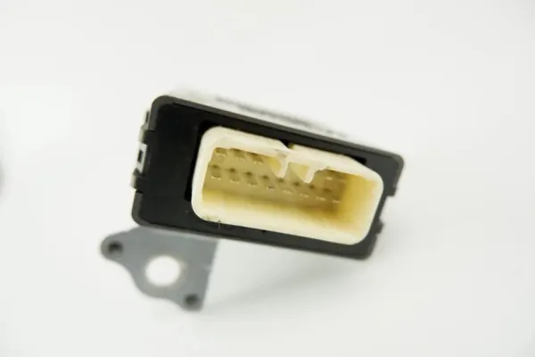 Module de levage de porte Toyota Avensis T27 OEM 85970-20020 image 3