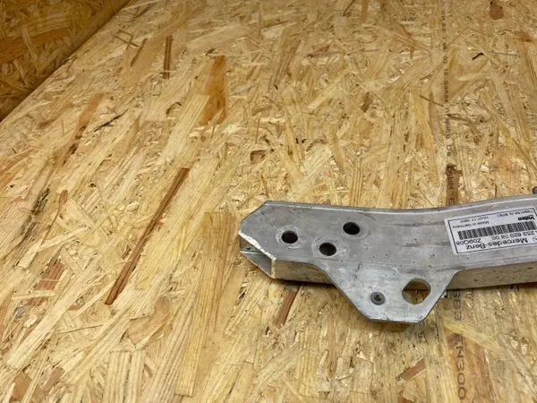 OEM A2536210600 Ilhó Cinto Dianteiro Esquerdo Mercedes GLC image 10