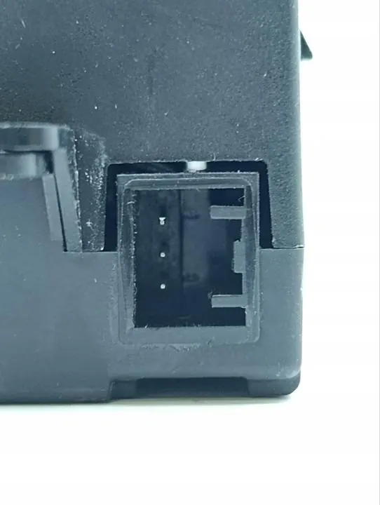 Jeep USB-ingångsenhet OEM TM67BSB57 för Grand Cherokee image 7