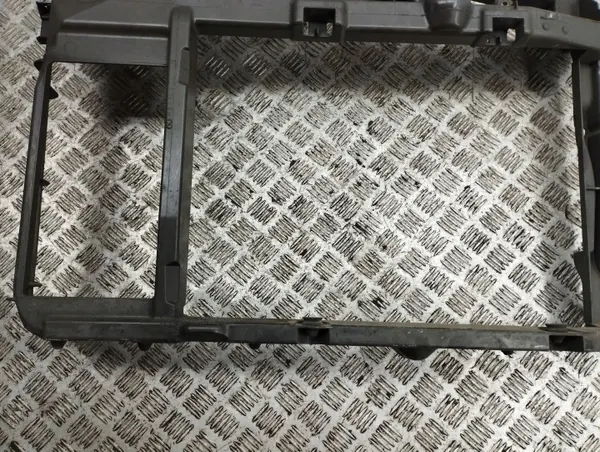 Peugeot Frontstoßstange AMD77174 - Gebrauchtes OEM-Teil image 7