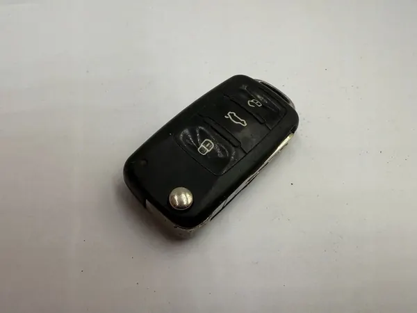 Nyckel Skoda Fabia II Superb II 434 MHz OEM 7N5837202H image 3