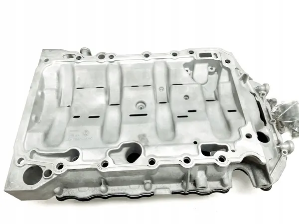 Oljepanna Audi A4 B8 2.0 TFSI CCZ image 8