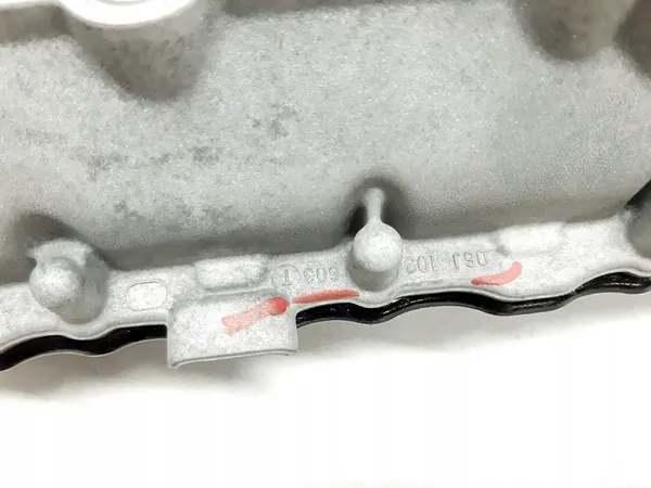 Oljepanna Audi A4 B8 2.0 TFSI CCZ image 9