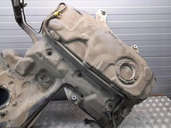 Bränsletank OEM 4G8201021CB för Audi A7 S7 4G 2014 image 7