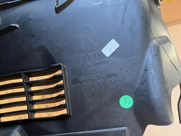 AUDI A4 B9 LIFT 8W AVANT Passaruota Destro OEM 8W0821172K image 5