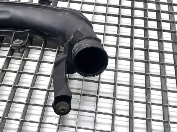 Gebrauchtes Turborohr OEM 1K0145770AE für VW Tiguan image 5