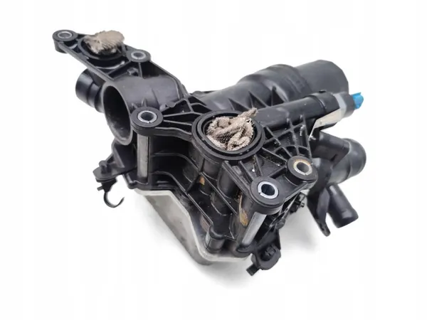 Refroidisseur d'huile Mercedes-Benz OEM 213050344R - Occasion image 3