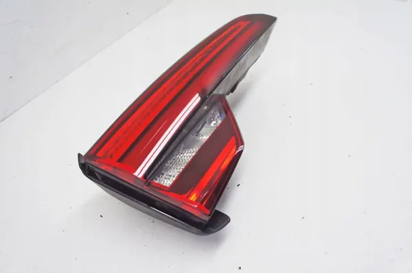 Audi A4 B9 Luz Trasera Izquierda UM042 8W9945093 Avant image 4