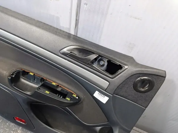 Skoda OE Ovipeite Vasen Eteen OEM Wrakowisko-28539- image 3