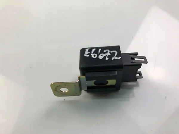 Mitsubishi Rele OEM MB543648V Colt CZC Cabriolle image 4