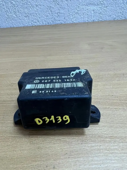 Relais D3139 voor Mercedes-Benz E W124 3.0L Diesel image 2