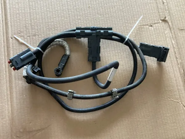 AdBlue-Leitung OEM 5QF131961D für VW/Skoda Diesel image 2