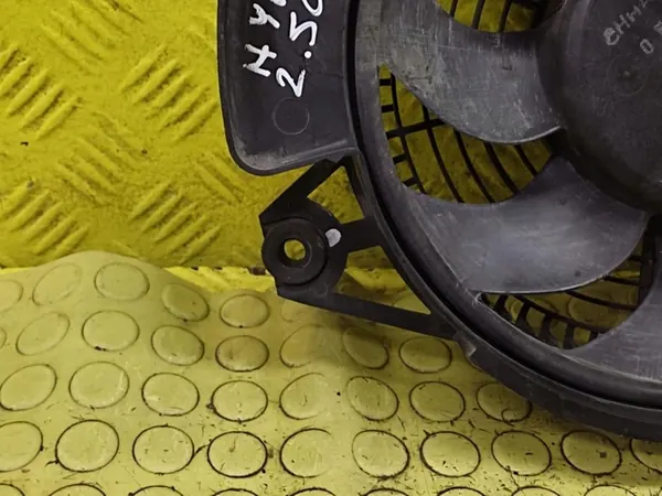 HYUNDAI H1 2.5 CRDI Kylarrubrik 977304A065 image 3