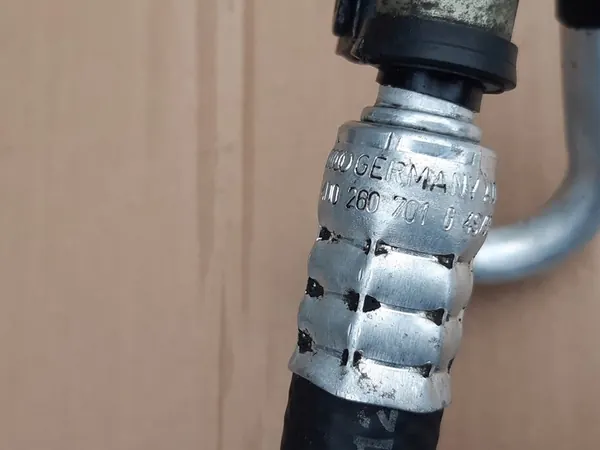 AUDI A8 D2 LIFT 3.7 Air Conditioning Hose 4D0260701G image 7