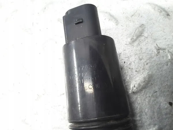 Pompe lave-glace Mercedes-Benz S W222 OEM A2228600492 image 6
