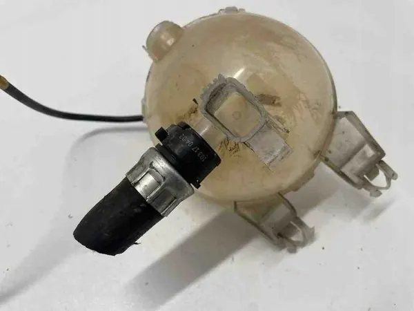 Ausgleichsbehälter CITROËN C3 II 1.2L Benzin 2019 image 4