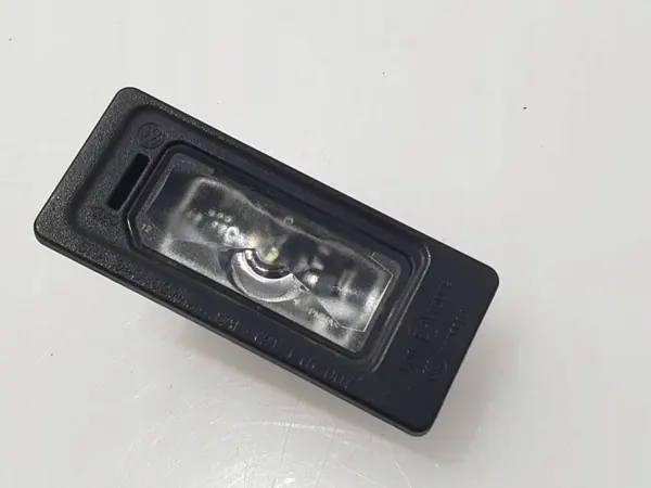 Registreringsskyltsljus OEM 5NA943021 för VW Tiguan 2017 image 3