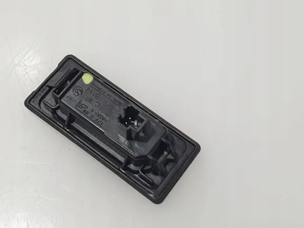 Registreringsskyltsljus OEM 5NA943021 för VW Tiguan 2017 image 6