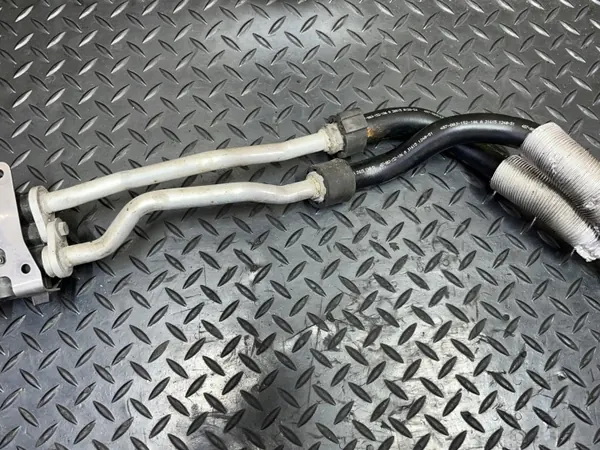 BMW G11 G12 Oliekoelerleidingen OEM 8602303 8602302 image 3