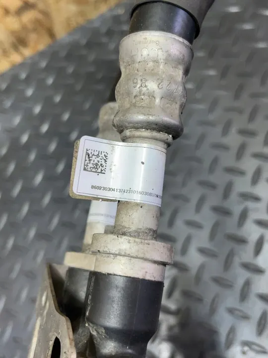 BMW G11 G12 Oliekoelerleidingen OEM 8602303 8602302 image 9