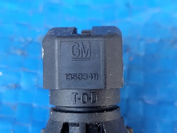 Opel Astra K Utetemperatursensor OEM 13583411 image 7