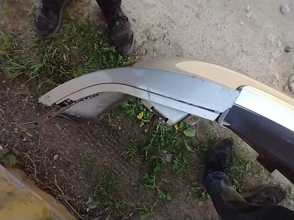 AUDI A4 B6 Avant Parachoques Trasero 8E9807521B image 9