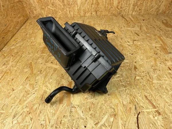 Carcaça do filtro de ar Skoda Seat Audi VW Golf VII 5Q0129607S image 3