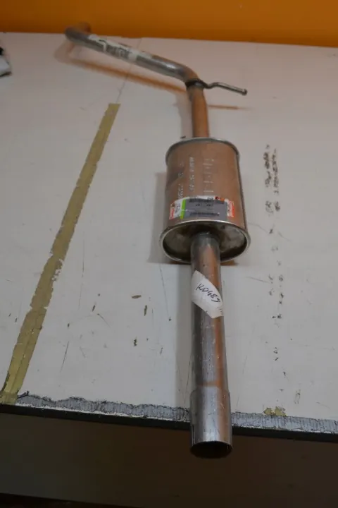 Bosal 281-957 Mittelschalldämpfer - Gebrauchter Zustand image 2