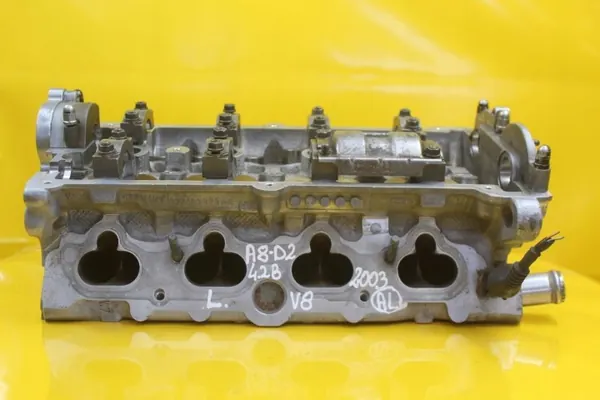 Linker Zylinderkopf OEM 077103373AE Audi A8 S8 D2 4.2 image 4