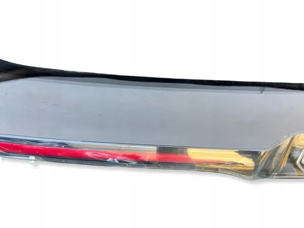 Lanterna Traseira MG 4 EV OEM 10976795 - Usado image 5
