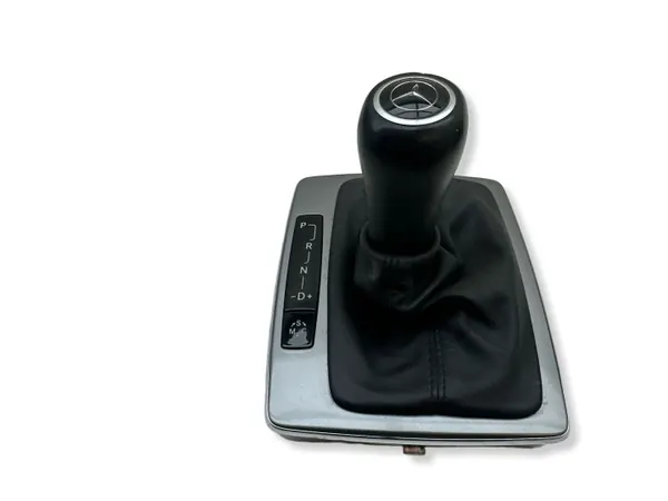Funda de palanca de cambios OEM A20426777109E38 Mercedes GLK image 2