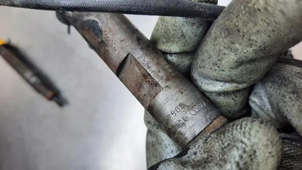 Inyectores Renault Kangoo I 1.9 DCI 8200047509 8200047506 image 5