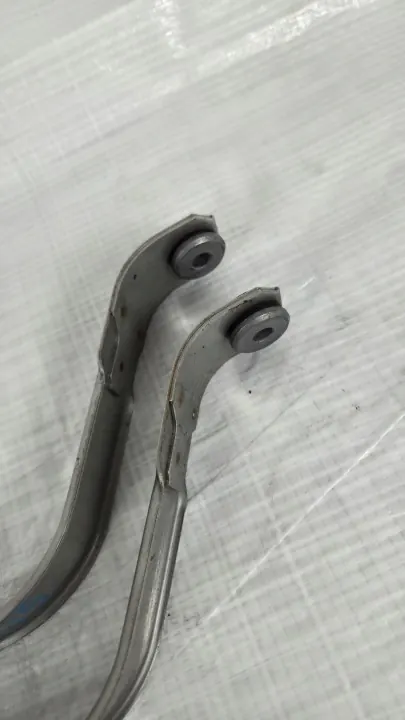 Support de Réservoir BMW OEM 7404150/7404149 image 3