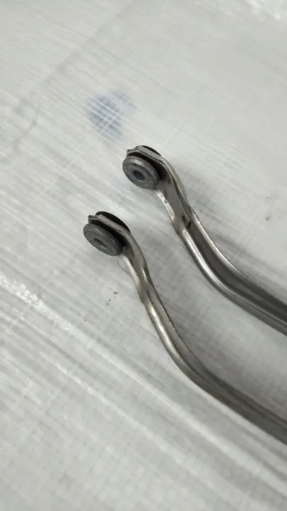 Support de Réservoir BMW OEM 7404150/7404149 image 4