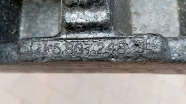 VW JETTA 2005-2010 Etupuskuri Imu 1K5807248B image 2