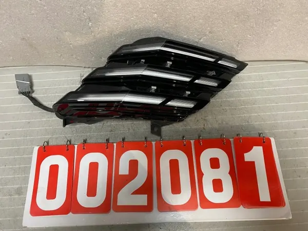 OEM 9845434680 Höger LED DRL för Peugeot 3008/5008 III image 2